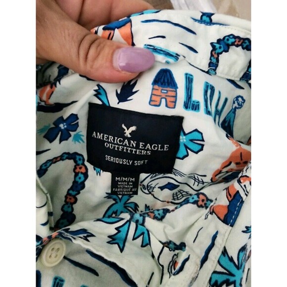 American Eagle Outfitters Men's Medium Aloha 100% Cotton Seriously Soft Hawaiian - Picture 4 of 6